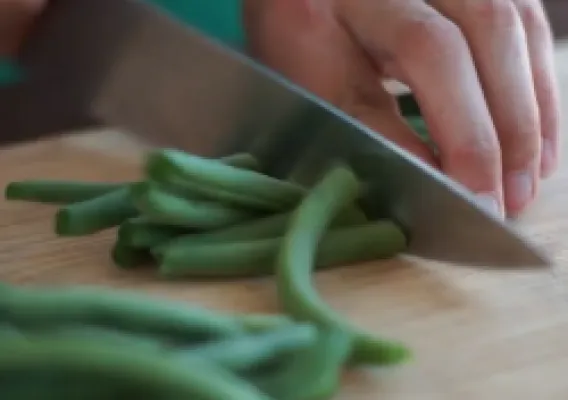 cutting string beans